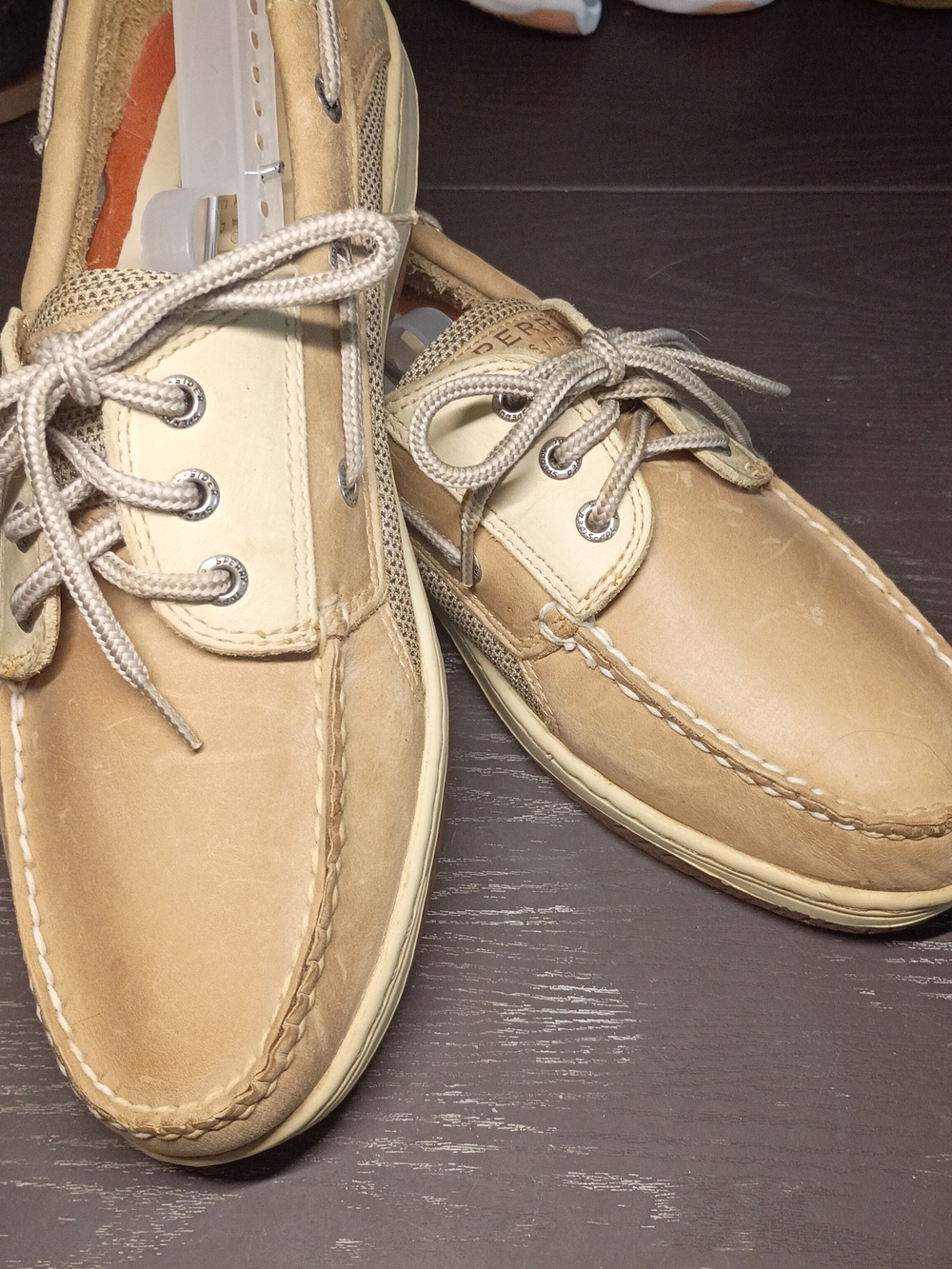 Sperry Two-Tone Tan and Cream Leather Boat Shoes. Men's 9wide. Like NEW